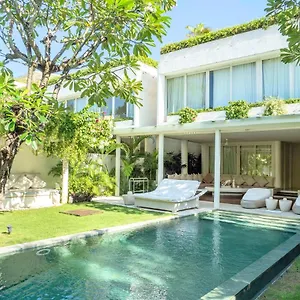 eden-the-residence-at-the-sea.ubudhotelsnow.com/